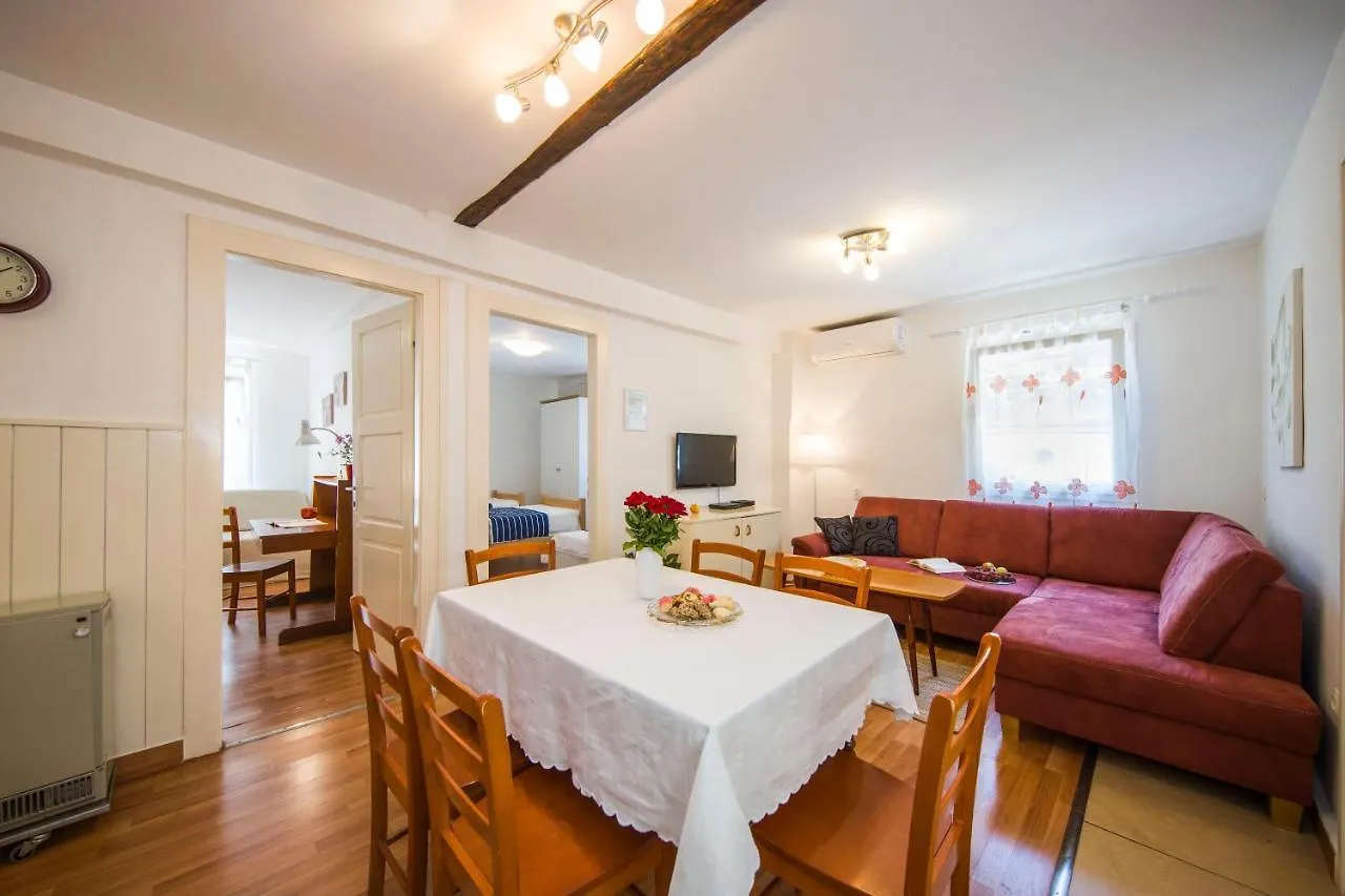 Apartments Odrina Split