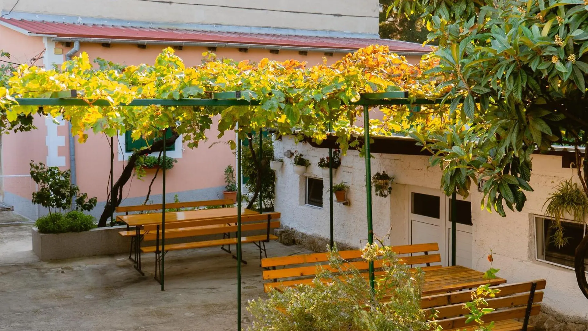 Apartments Odrina Split 0*,