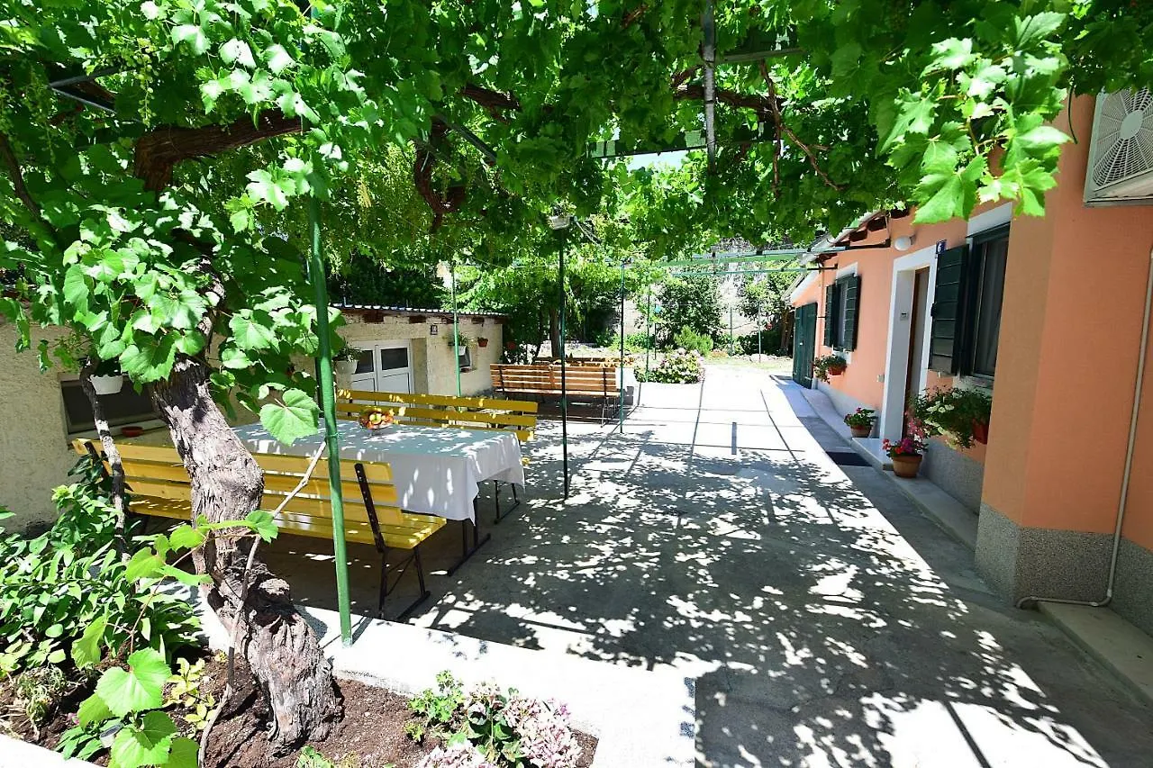 Apartments Odrina Split